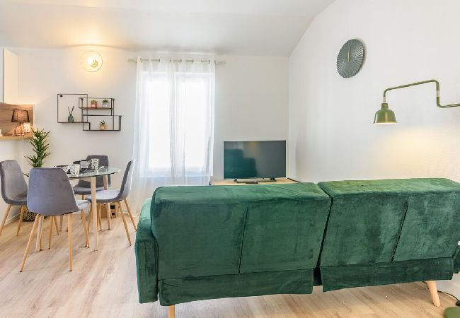 Apartment in Grenoble - Charming T2, comfort, tram at the foot  Apartment in Grenoble - Charming T2, comfort, tram at the foot