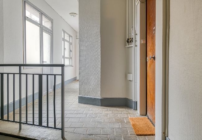 Studio in Grenoble - Between station and city center: double bed, wifi  Studio in Grenoble - Between station and city center: double bed, wifi