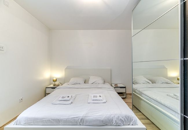 Apartment in Saint-Martin-d´Hères - Beautiful apartment-private garage-balcony-wifi  Apartment in Saint-Martin-d´Hères - Beautiful apartment-private garage-balcony-wifi