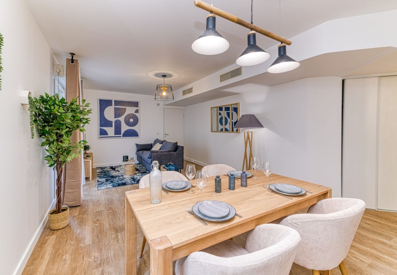 Apartment in Grenoble - Gare district, 2 people, fiber wifi, balcony  Apartment in Grenoble - Gare district, 2 people, fiber wifi, balcony