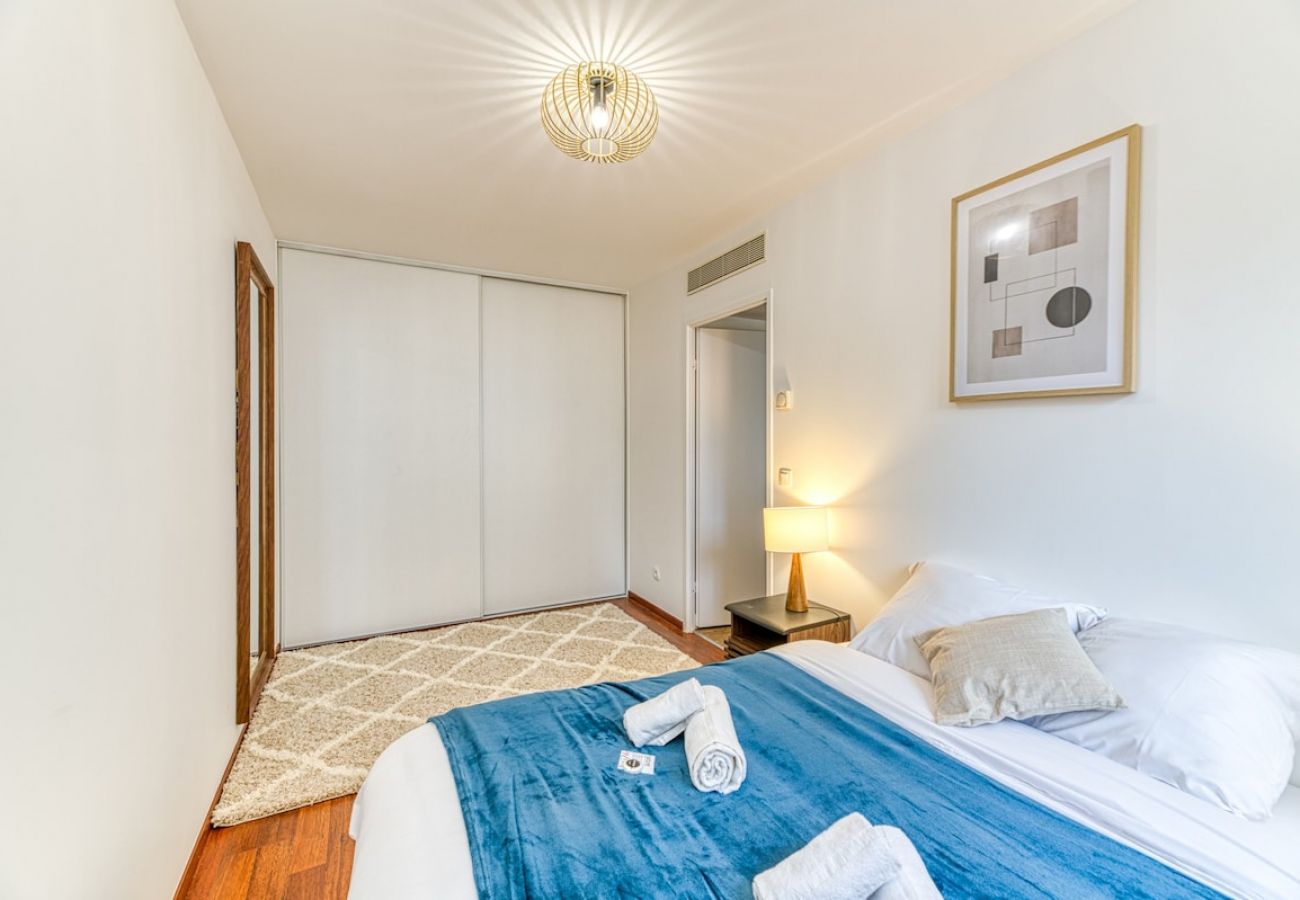 Apartment in Grenoble - Gare district, 2 people, fiber wifi, balcony  Apartment in Grenoble - Gare district, 2 people, fiber wifi, balcony