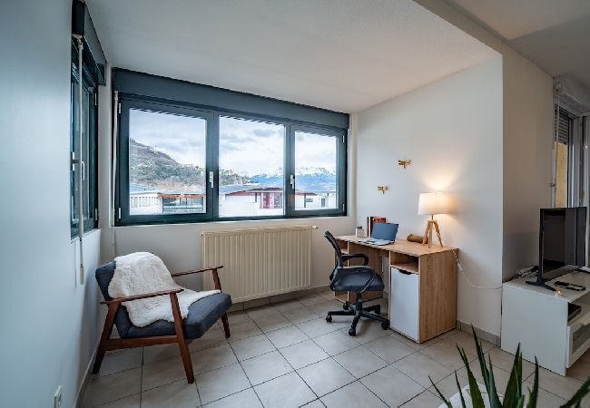 Apartment in Grenoble - Elegant accommodation+garage+air conditioning Apartment in Grenoble - Elegant accommodation+garage+air conditioning
