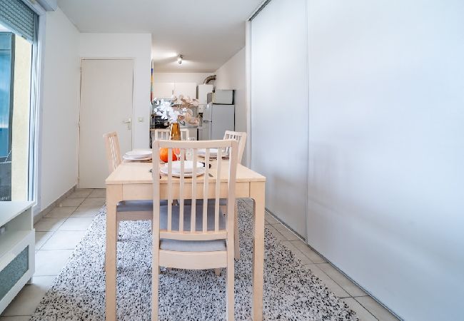 Apartment in Grenoble - Elegant accommodation+garage+air conditioning Apartment in Grenoble - Elegant accommodation+garage+air conditioning