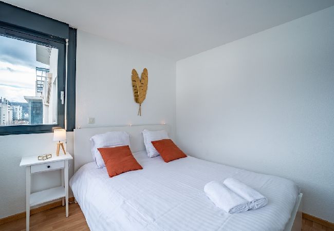 Apartment in Grenoble - Elegant accommodation+garage+air conditioning Apartment in Grenoble - Elegant accommodation+garage+air conditioning