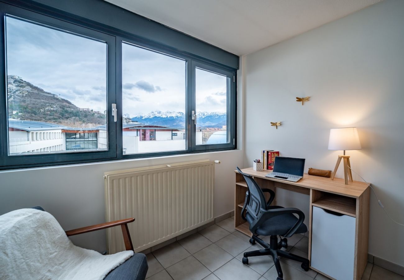 Apartment in Grenoble - Elegant accommodation+garage+air conditioning Apartment in Grenoble - Elegant accommodation+garage+air conditioning