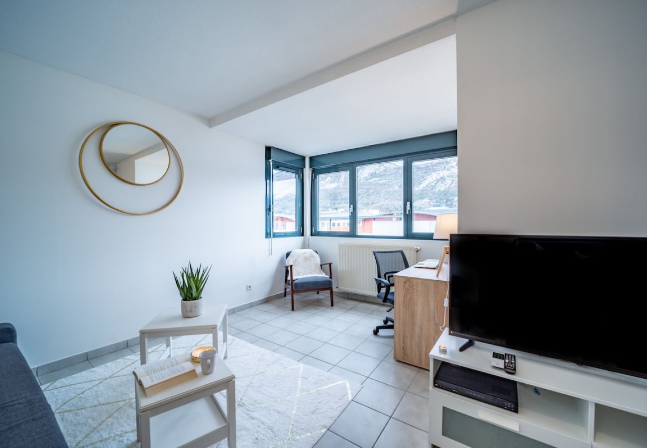 Apartment in Grenoble - Elegant accommodation+garage+air conditioning Apartment in Grenoble - Elegant accommodation+garage+air conditioning