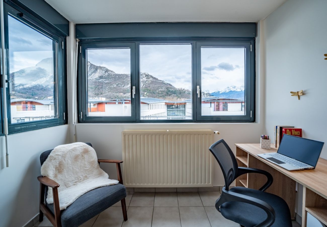 Apartment in Grenoble - Elegant accommodation+garage+air conditioning Apartment in Grenoble - Elegant accommodation+garage+air conditioning