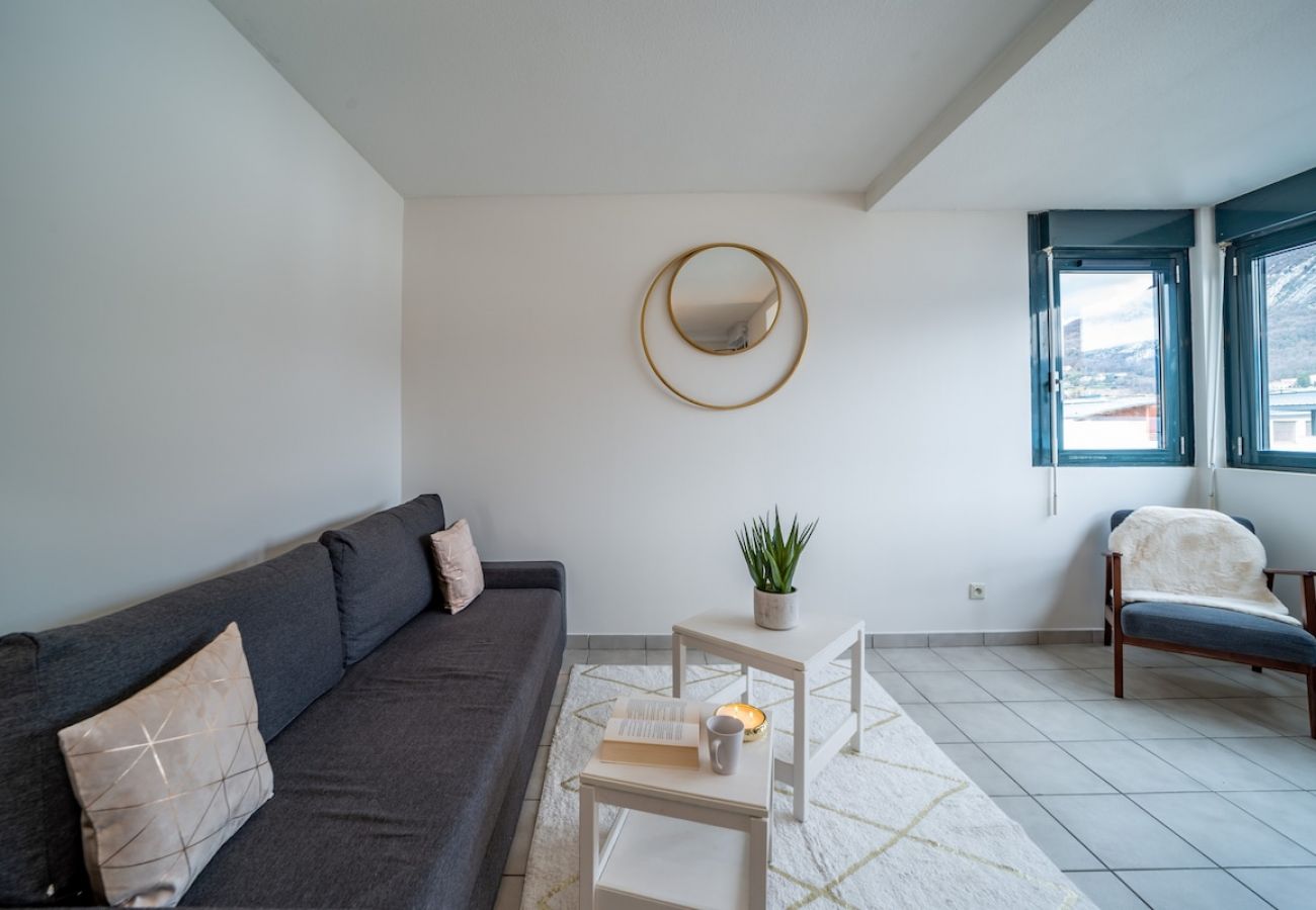 Apartment in Grenoble - Elegant accommodation+garage+air conditioning Apartment in Grenoble - Elegant accommodation+garage+air conditioning