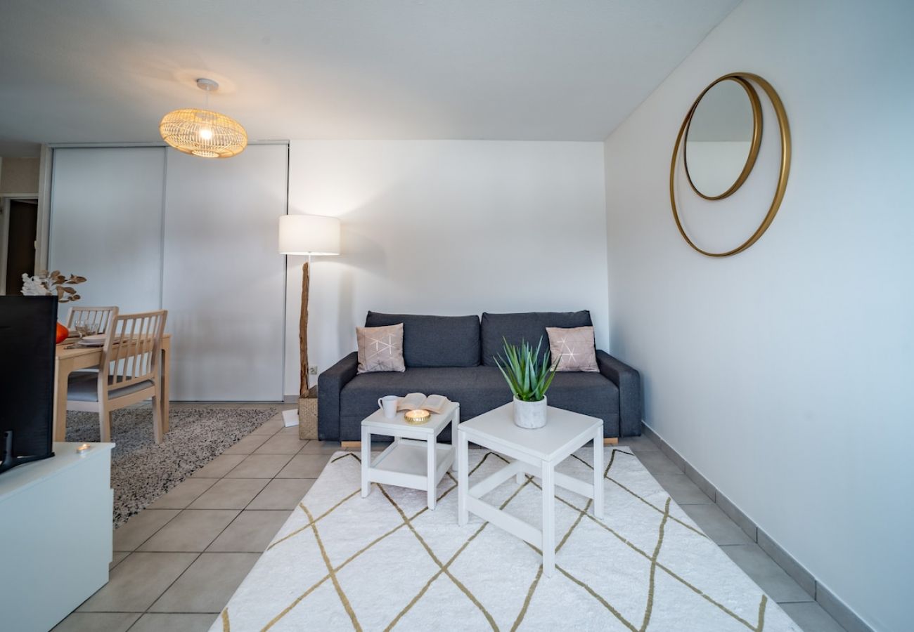 Apartment in Grenoble - Elegant accommodation+garage+air conditioning Apartment in Grenoble - Elegant accommodation+garage+air conditioning