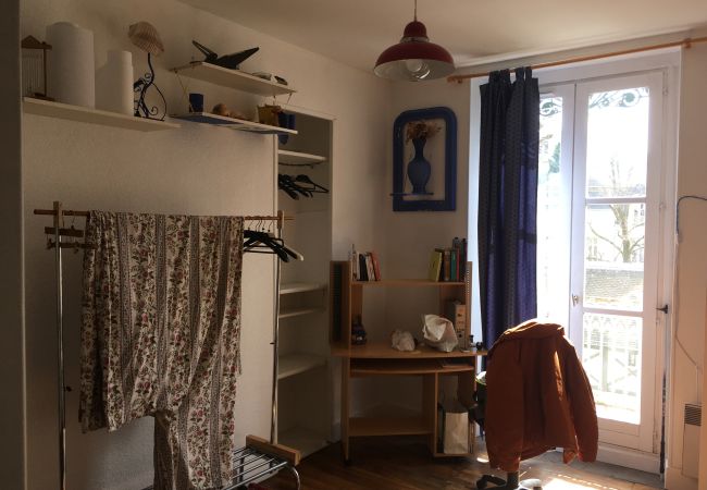 Apartment in Grenoble - Berriat - Spacious & Bright 2 room apartment – 10 min from the train station Apartment in Grenoble - Berriat - Spacious & Bright 2 room apartment – 10 min from the train station