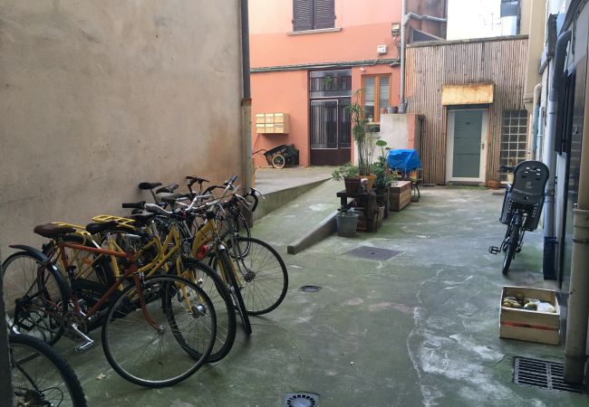 Apartment in Grenoble - Berriat - Spacious & Bright 2 room apartment – 10 min from the train station Apartment in Grenoble - Berriat - Spacious & Bright 2 room apartment – 10 min from the train station