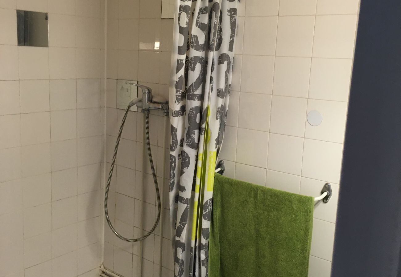 Apartment in Grenoble - Berriat - Spacious & Bright 2 room apartment – 10 min from the train station Apartment in Grenoble - Berriat - Spacious & Bright 2 room apartment – 10 min from the train station