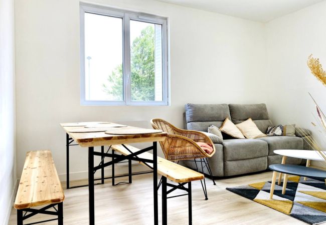 Apartment in Grenoble - Docteur Calmette - 3 chambres - Lumineux & Confort - Wifi