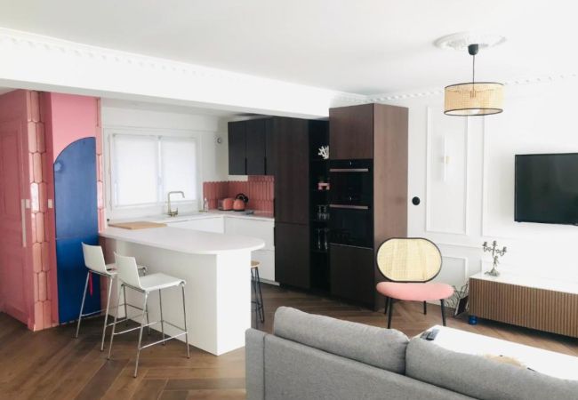 Apartment in Grenoble - Ampère - Nid douillet - Garage privé - Proche Gare - WIFI