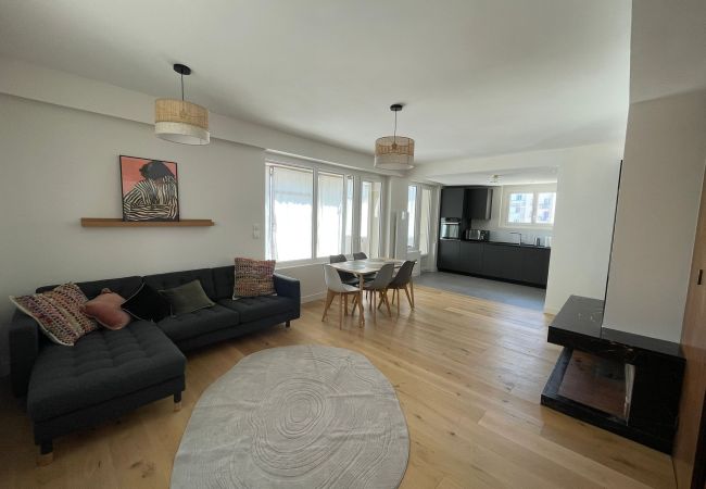 Apartment in Grenoble - 57 Foch 5ème - Spacious & renovated - large loggia - close to the town center