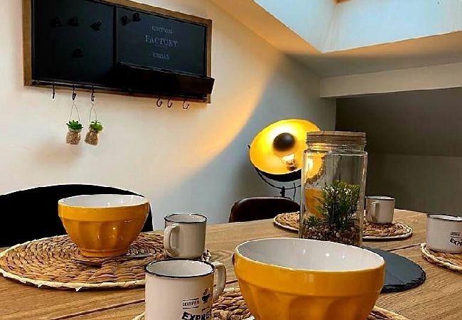 Appartement à Bernin - Cosy au calme, climatisation, 3min A41  Appartement à Bernin - Cosy au calme, climatisation, 3min A41