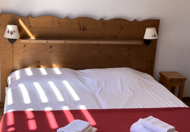 Appartement à Chamrousse - CHAMROUSSE-50m from ski lifts-2 bedrooms-balcony  Appartement à Chamrousse - CHAMROUSSE-50m from ski lifts-2 bedrooms-balcony