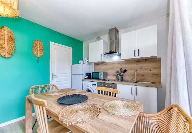 Appartement à Grenoble - SUPERBE: parking gratuit + wifi fibre + balcon ❤  Appartement à Grenoble - SUPERBE: parking gratuit + wifi fibre + balcon ❤