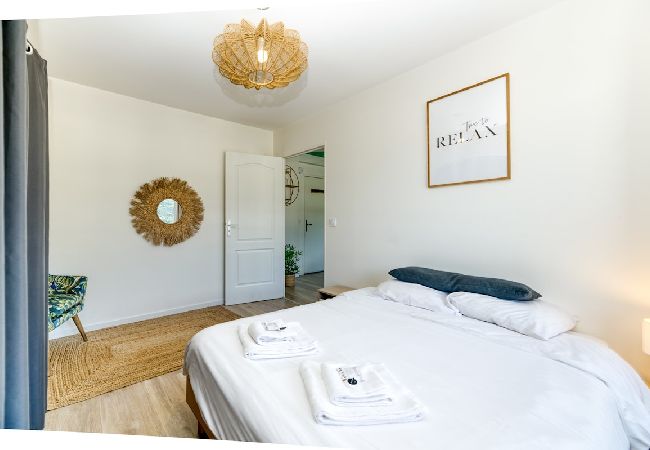 Appartement à Grenoble - SUPERBE: parking gratuit + wifi fibre + balcon ❤  Appartement à Grenoble - SUPERBE: parking gratuit + wifi fibre + balcon ❤