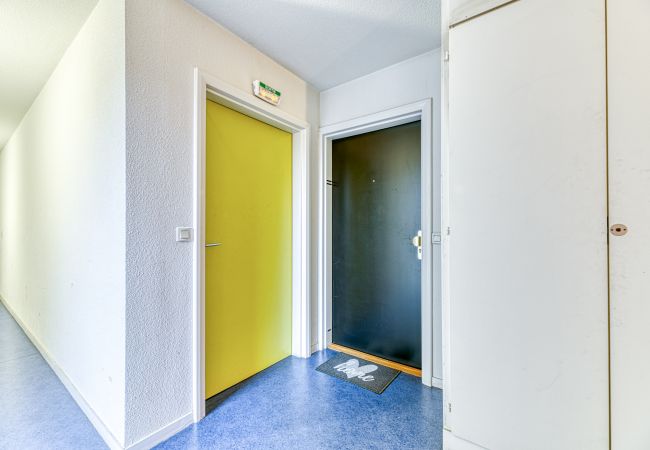 Appartement à Grenoble - 5min Alpexpo: 4 personnes-garage privé-terrasse Appartement à Grenoble - 5min Alpexpo: 4 personnes-garage privé-terrasse