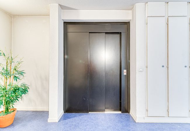 Appartement à Grenoble - 5min Alpexpo: 4 personnes-garage privé-terrasse Appartement à Grenoble - 5min Alpexpo: 4 personnes-garage privé-terrasse