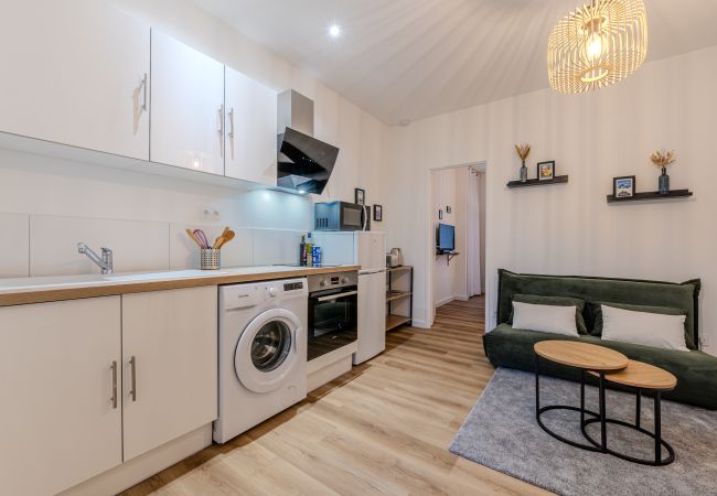 Appartement à Grenoble - Capitaine Camine  Appartement à Grenoble - Capitaine Camine