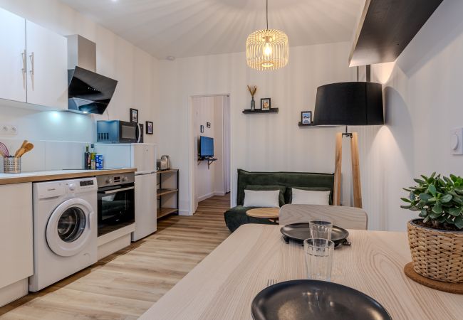 Appartement à Grenoble - Capitaine Camine  Appartement à Grenoble - Capitaine Camine