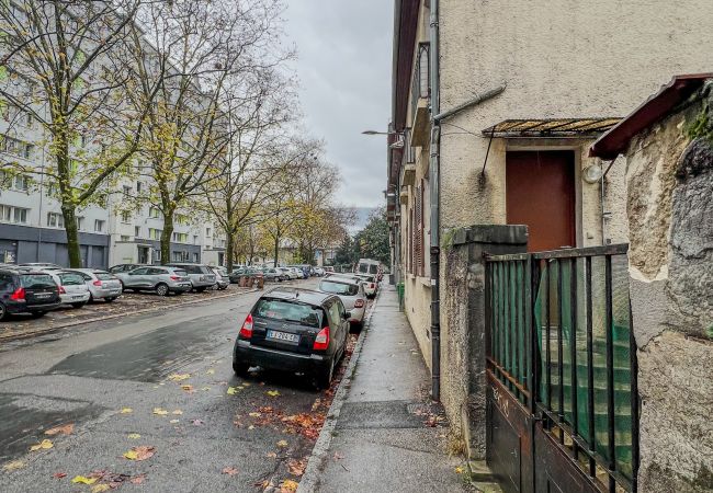 Appartement à Grenoble - Capitaine Camine  Appartement à Grenoble - Capitaine Camine