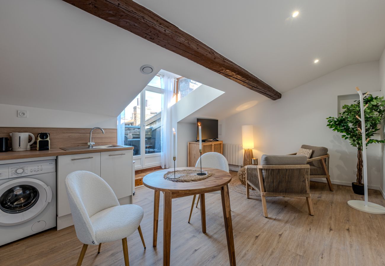 Appartement à Grenoble - Impasse Du Four Appartement à Grenoble - Impasse Du Four