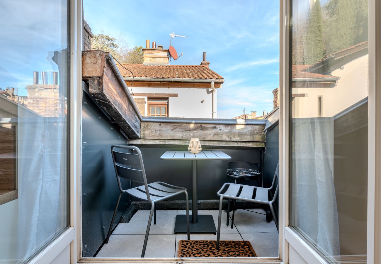 Appartement à Grenoble - Impasse Du Four Appartement à Grenoble - Impasse Du Four