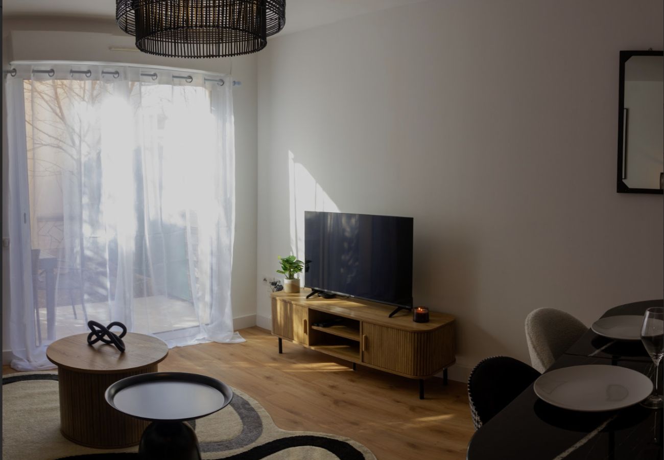 Appartement à Avignon - AVIGNON - Saint Jean Appartement à Avignon - AVIGNON - Saint Jean