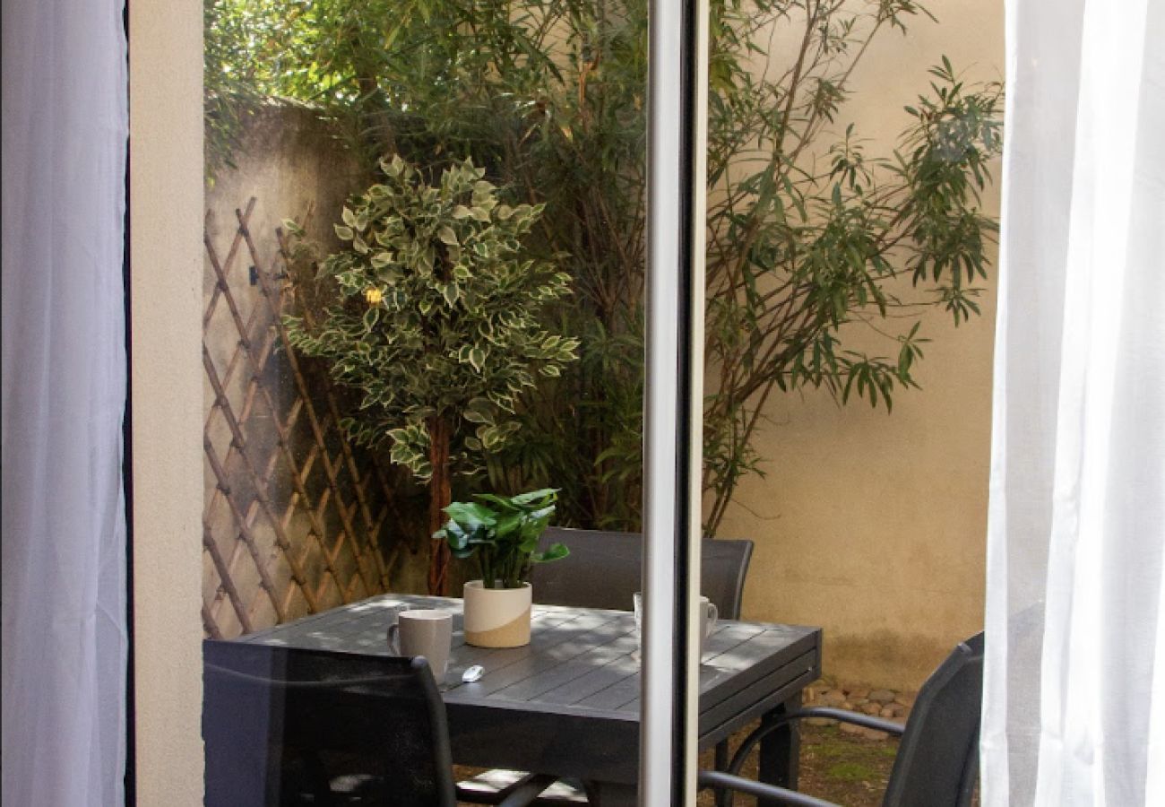 Appartement à Avignon - AVIGNON - Saint Jean Appartement à Avignon - AVIGNON - Saint Jean