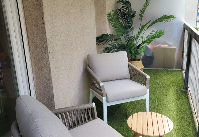 Appartement à Grenoble - T1Bis d'enfer, balcon, confort Appartement à Grenoble - T1Bis d'enfer, balcon, confort
