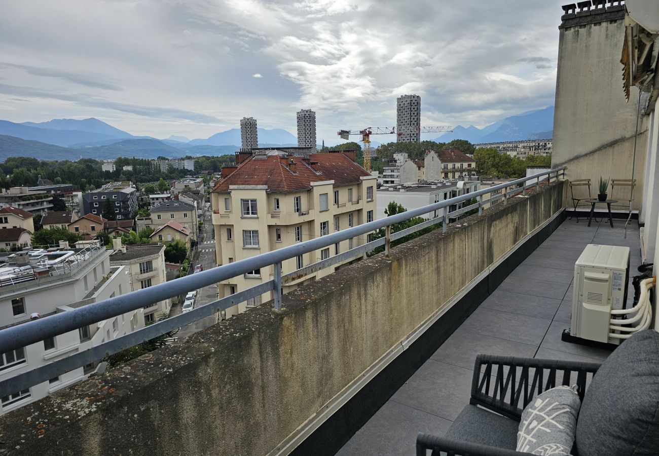 Appartement à Grenoble - Grésivaudan - wifi - climatisation Appartement à Grenoble - Grésivaudan - wifi - climatisation