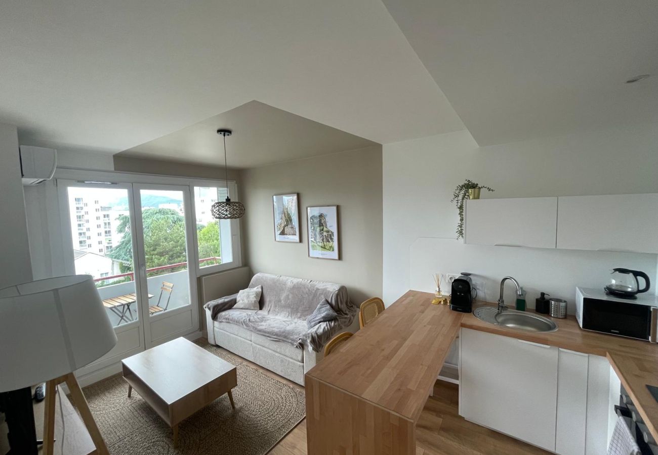 Appartement à Grenoble - Bouchayer T2 Confort et Luxe - Wifi - Clim réversible