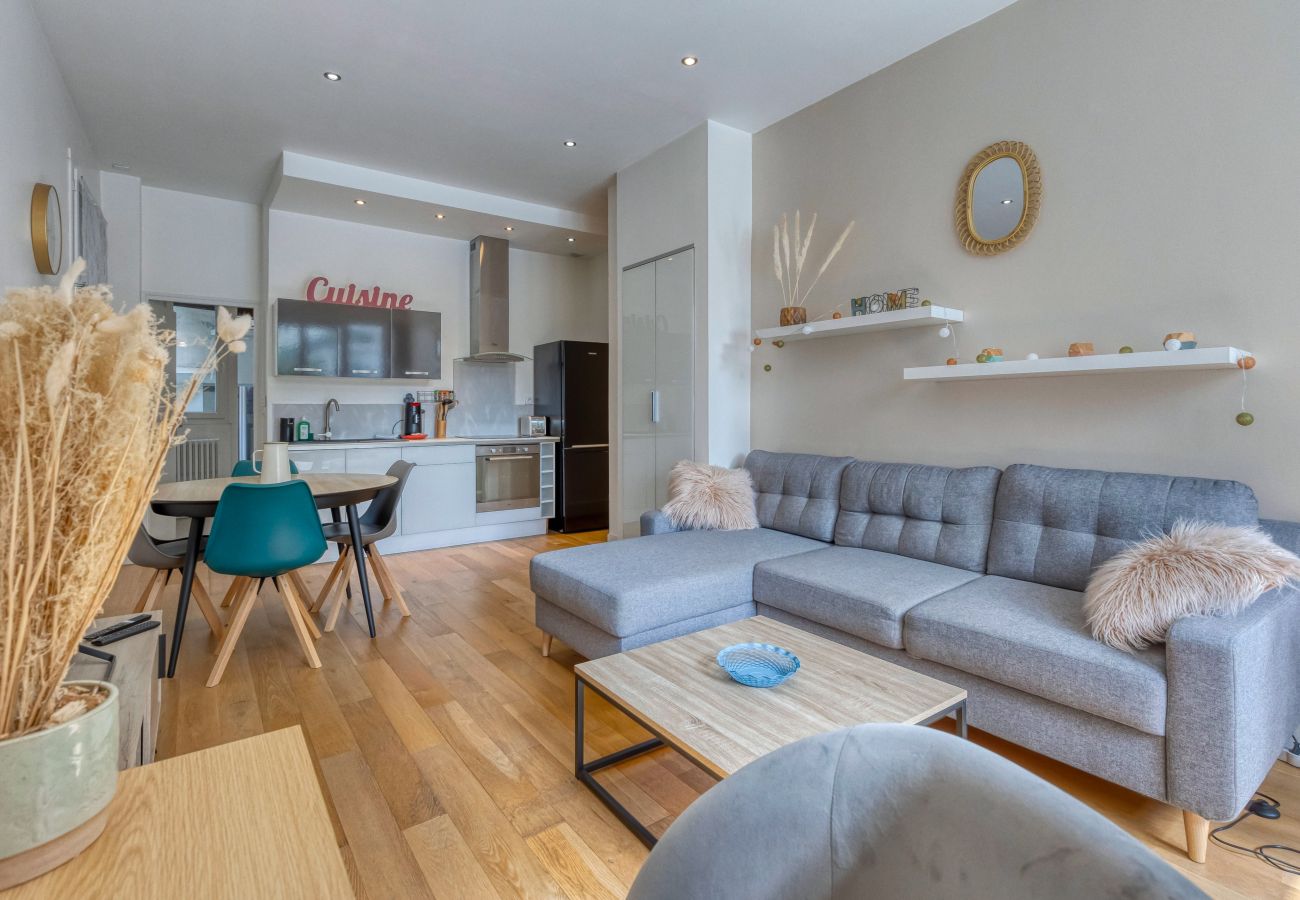 Appartement à Grenoble - République - Hyper-Centre - Cosy T2 avec Wifi Fibre Appartement à Grenoble - République - Hyper-Centre - Cosy T2 avec Wifi Fibre