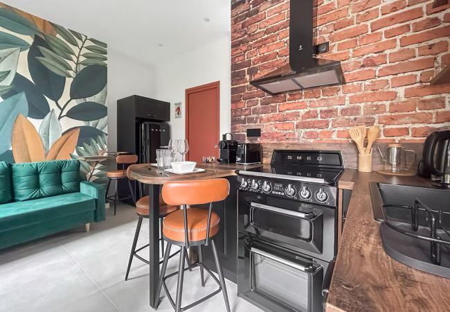 Appartement à Grenoble - 10 Eaux Claires 103 - Haut de gamme, Clim, Garage