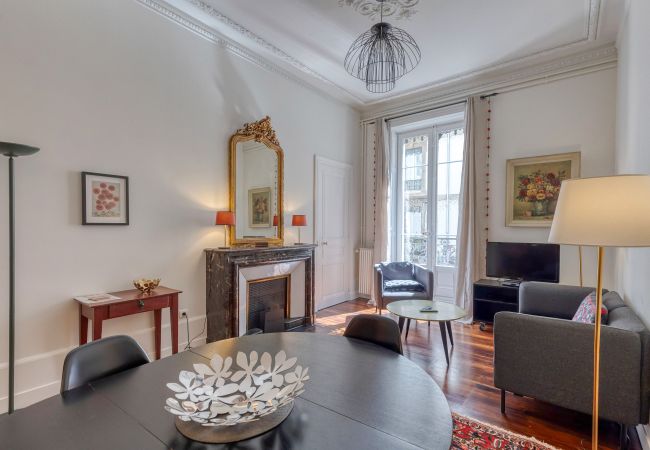Appartement à Grenoble - Thiers - T4 : Hyper-centre Grenoble - spacieux - 5 pers
