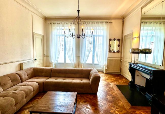 Appartement à Grenoble - Vicat - Escale Elégance - Spacieux Lumineux - Centre ville